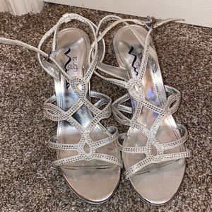 Touch of Nina Heels (Size: 6.5)